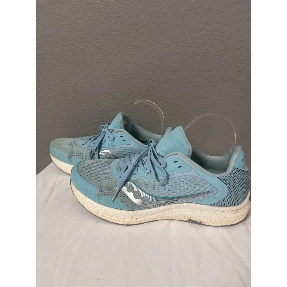 Saucony Womens 9 Freedom 4 Running Shoes Blue S10617-20 PWRRUN+ Athletic Sneaker